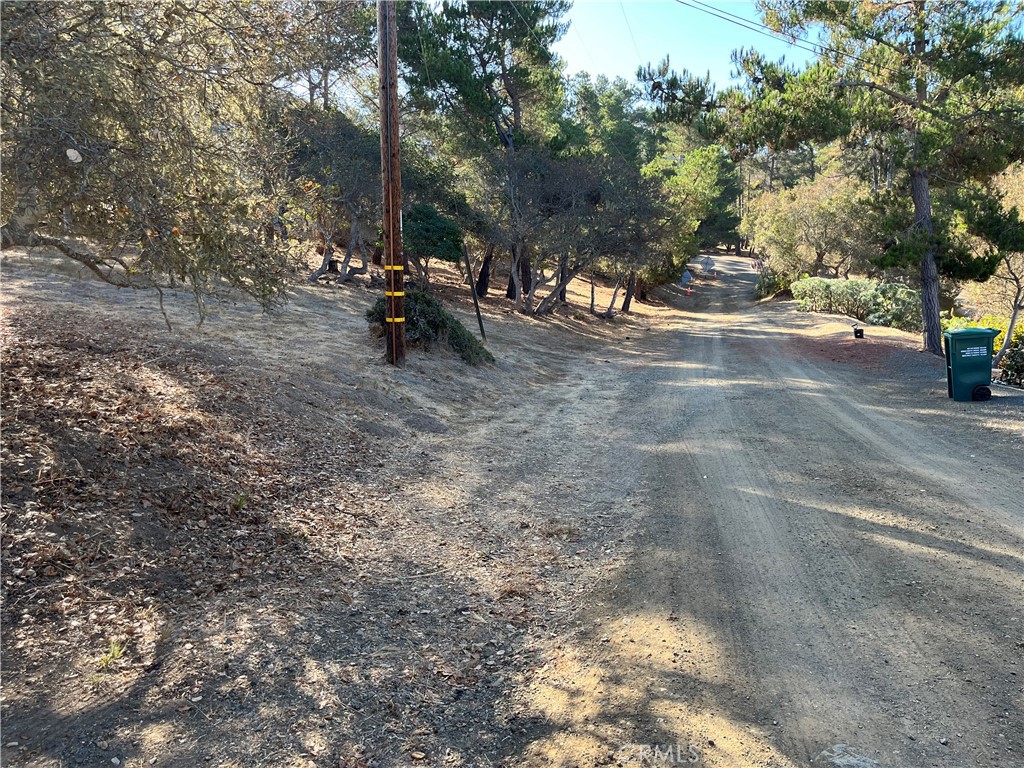 13 Tweed Avenue, Cambria, CA 93428