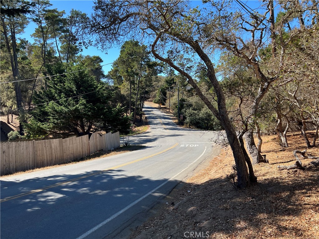 2275 Leona Dr, Cambria, CA 93428