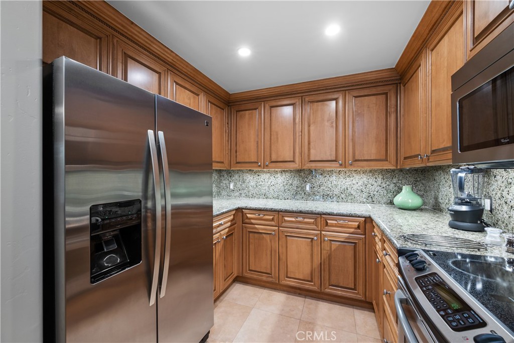 2727 Shell Beach Rd, Pismo Beach, CA 93449