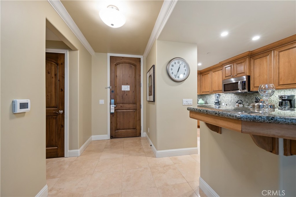 2727 Shell Beach Rd, Pismo Beach, CA 93449