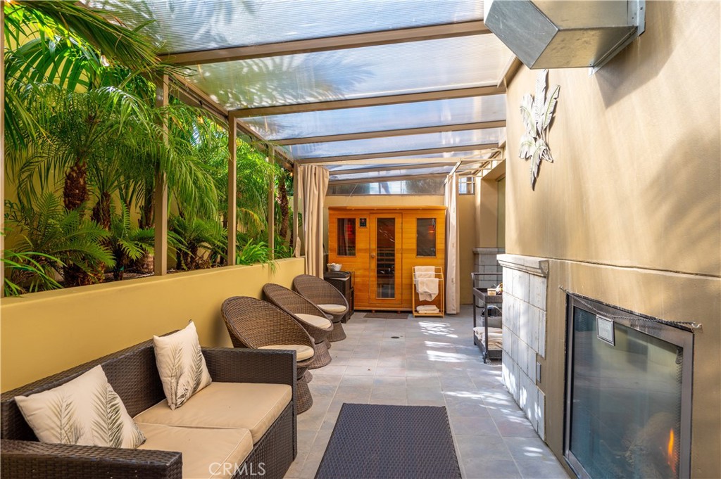 2727 Shell Beach Rd, Pismo Beach, CA 93449