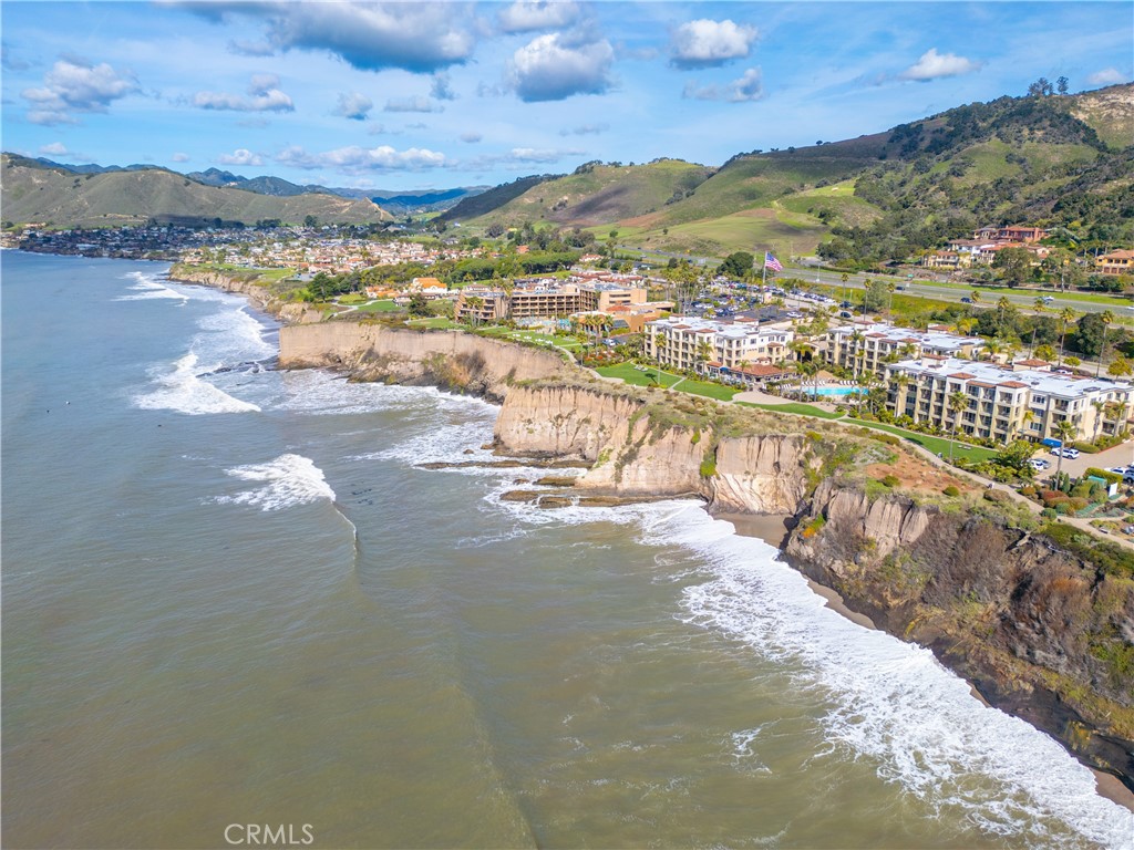 2727 Shell Beach Rd, Pismo Beach, CA 93449