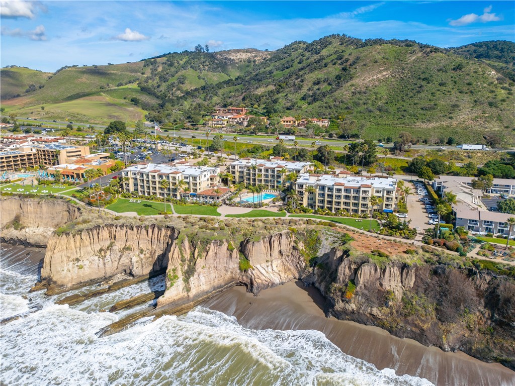 2727 Shell Beach Rd, Pismo Beach, CA 93449