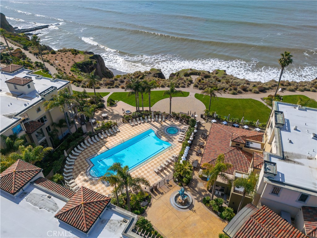 2727 Shell Beach Rd, Pismo Beach, CA 93449