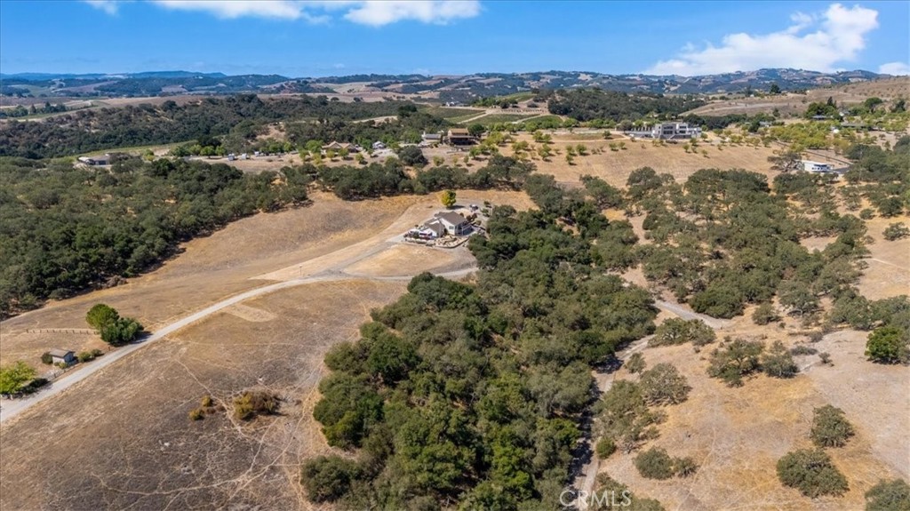350 Robles Rd, Paso Robles, CA 93446