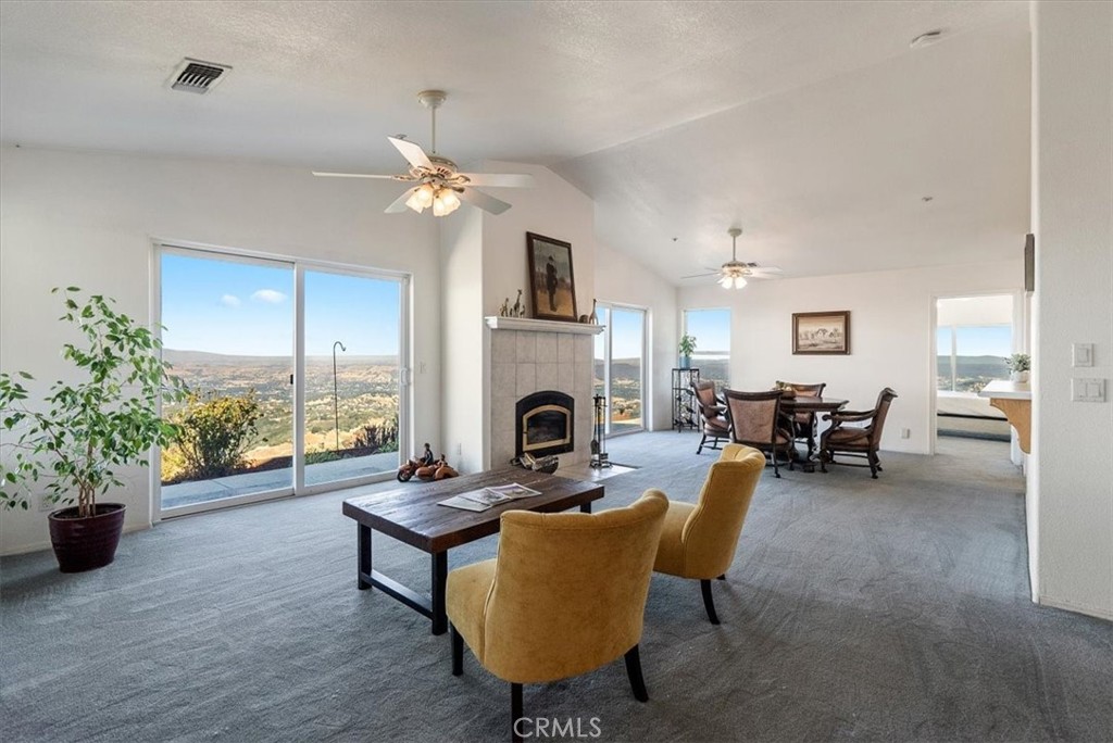 13750 Falcon Road, Atascadero, CA 93422