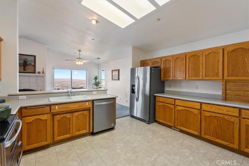 13750 Falcon Road, Atascadero, CA 93422