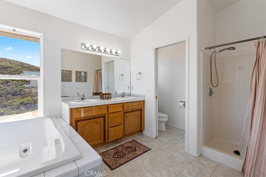 13750 Falcon Road, Atascadero, CA 93422