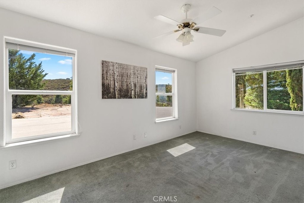 13750 Falcon Road, Atascadero, CA 93422