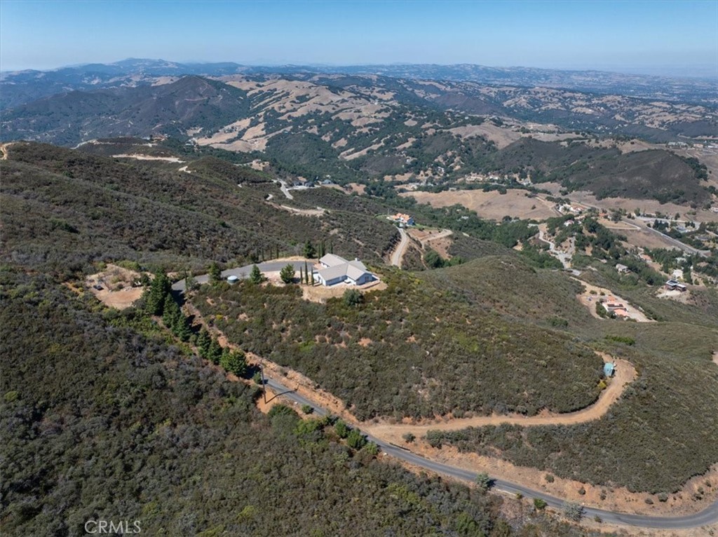 13750 Falcon Road, Atascadero, CA 93422