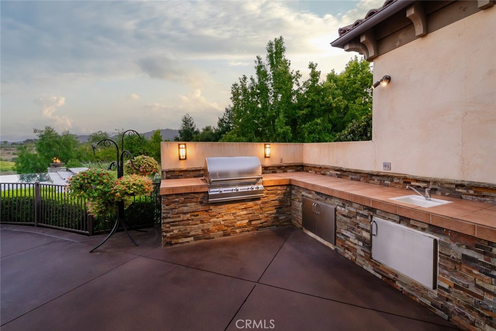 1175 Bassi Dr, San Luis Obispo, CA 93405