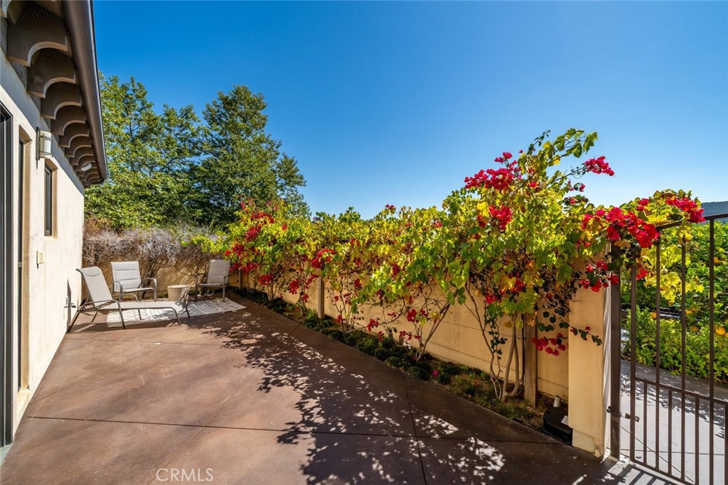 1175 Bassi Dr, San Luis Obispo, CA 93405