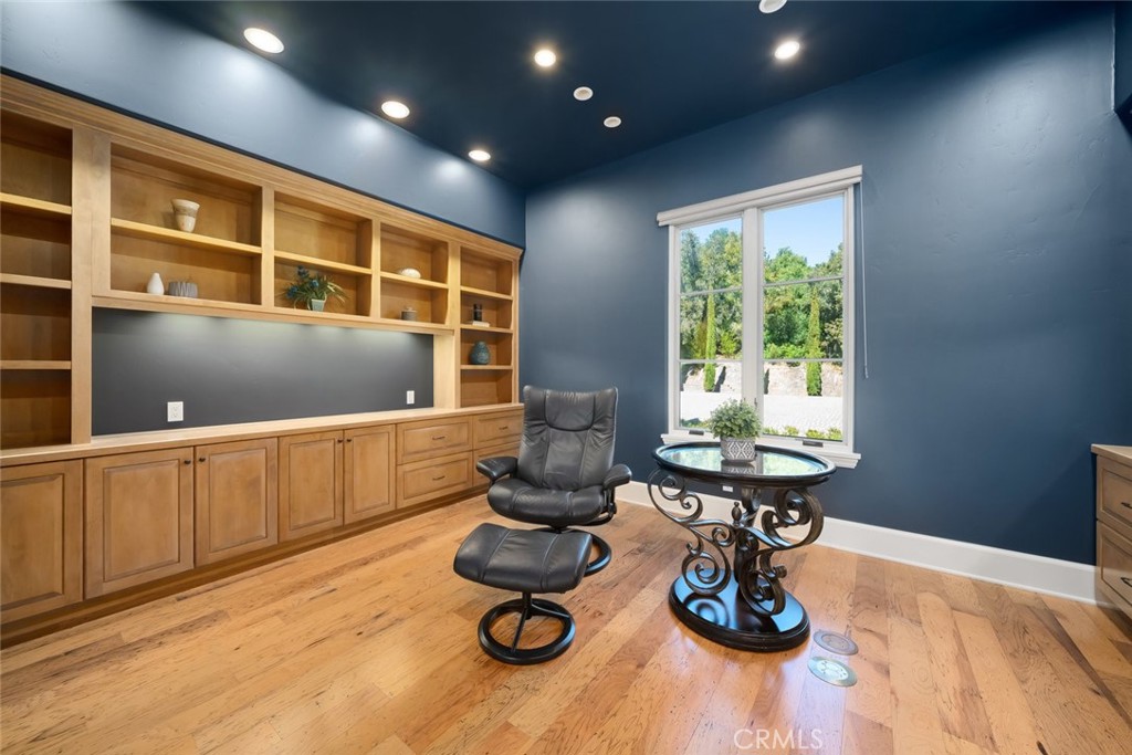 1175 Bassi Dr, San Luis Obispo, CA 93405