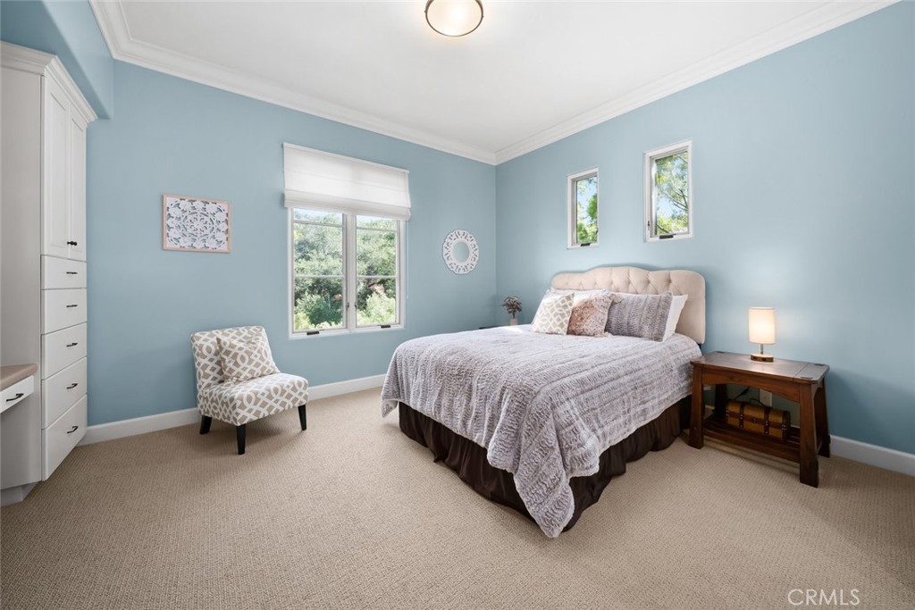 1175 Bassi Dr, San Luis Obispo, CA 93405