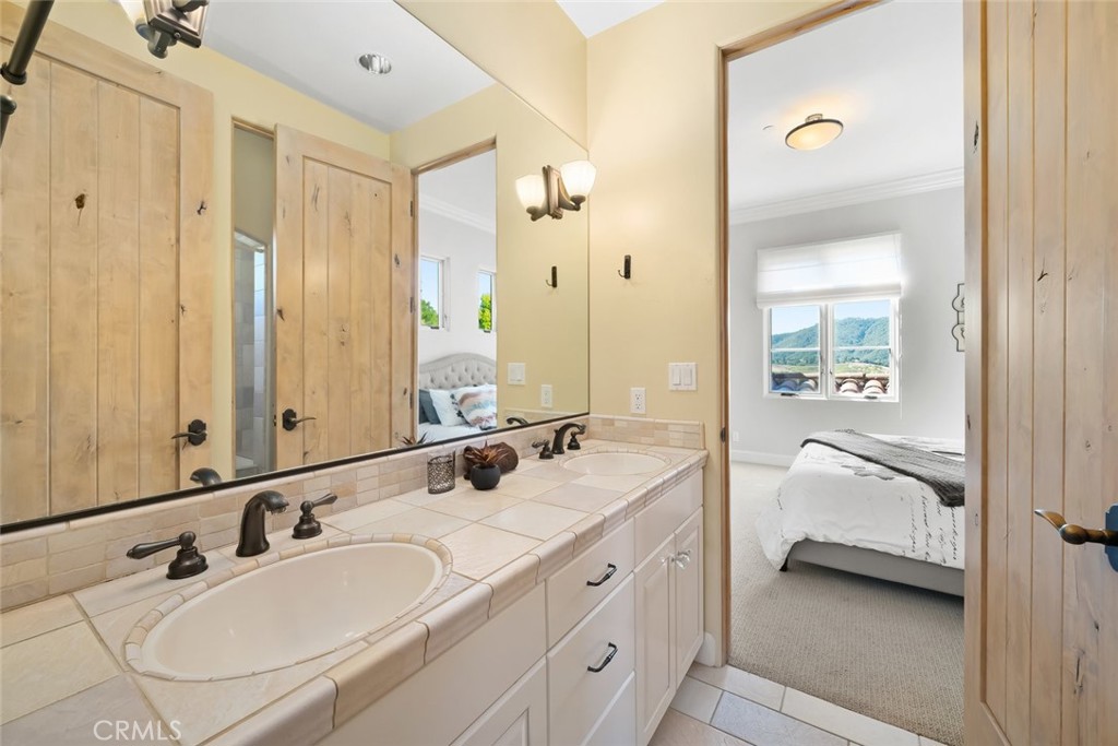 1175 Bassi Dr, San Luis Obispo, CA 93405