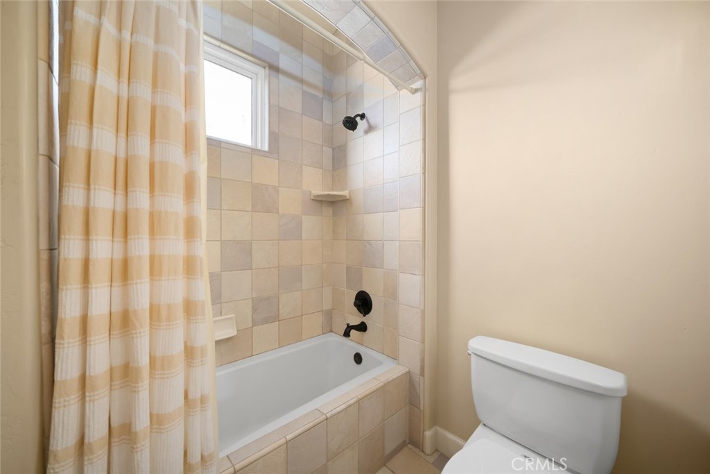 1175 Bassi Dr, San Luis Obispo, CA 93405