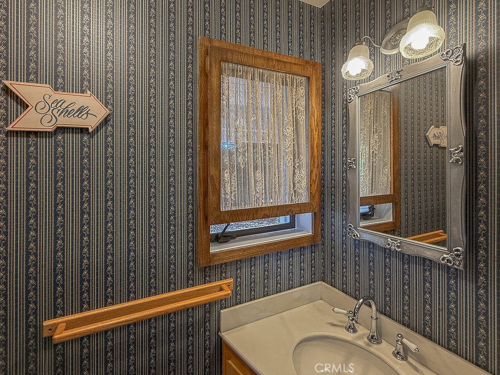 1570 Richard, Cambria, CA 93428