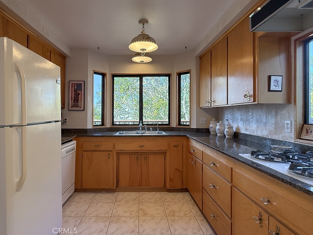 1570 Richard, Cambria, CA 93428