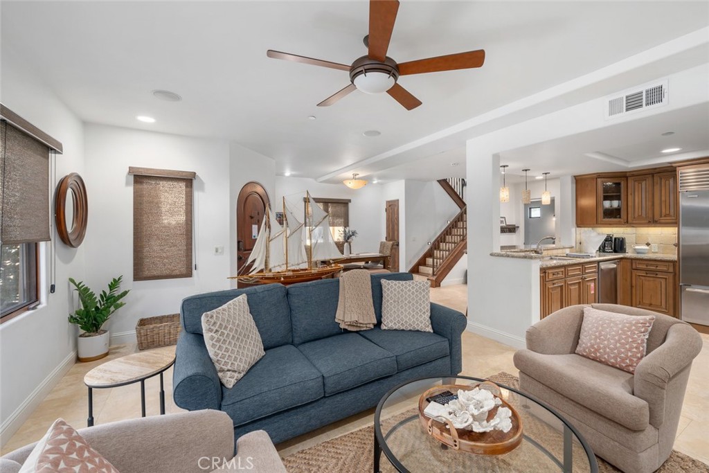 160 Hinds Avenue #202, Pismo Beach, CA 93449