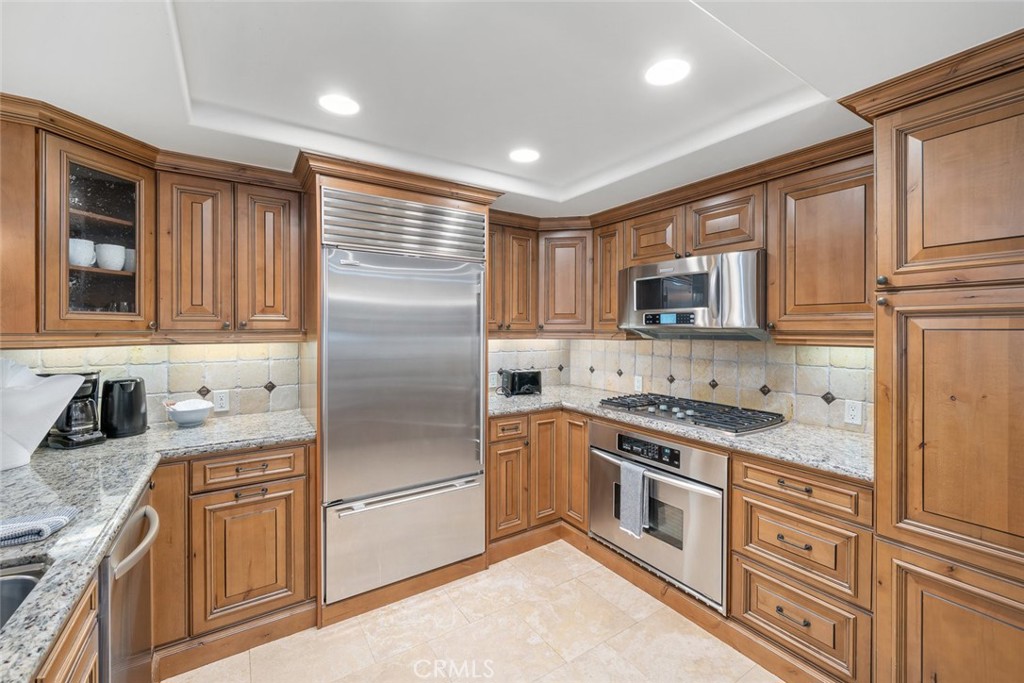 160 Hinds Avenue #202, Pismo Beach, CA 93449