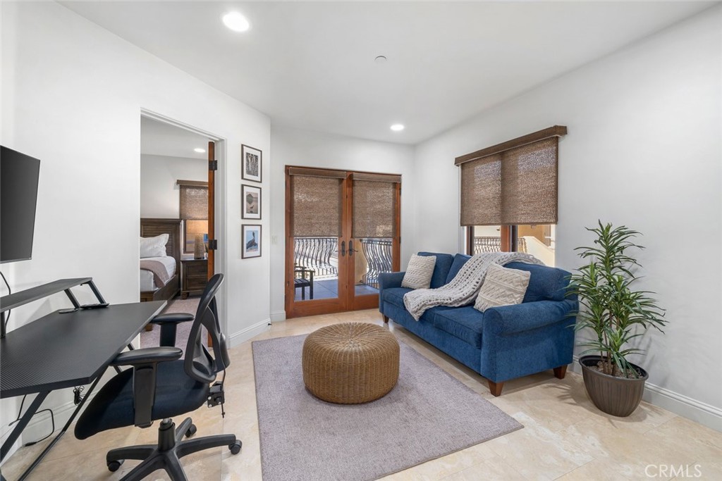 160 Hinds Avenue #202, Pismo Beach, CA 93449