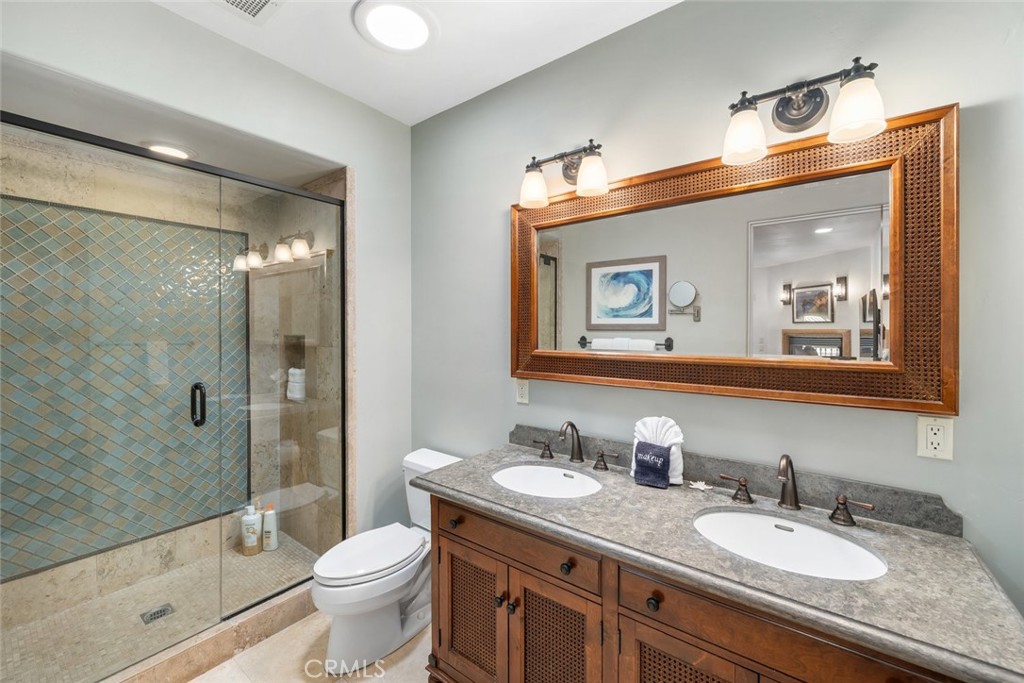 160 Hinds Avenue #202, Pismo Beach, CA 93449