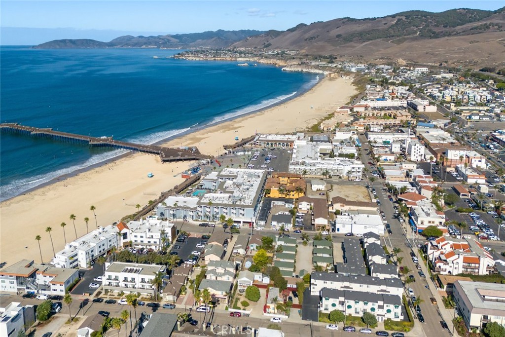 160 Hinds Avenue #202, Pismo Beach, CA 93449