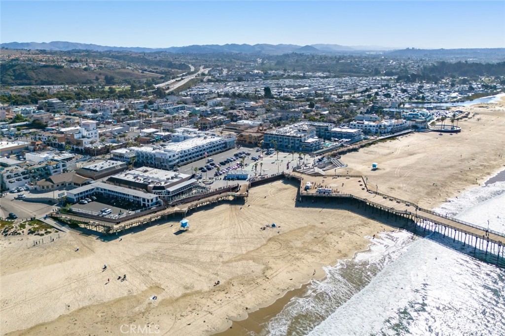 160 Hinds Avenue #202, Pismo Beach, CA 93449