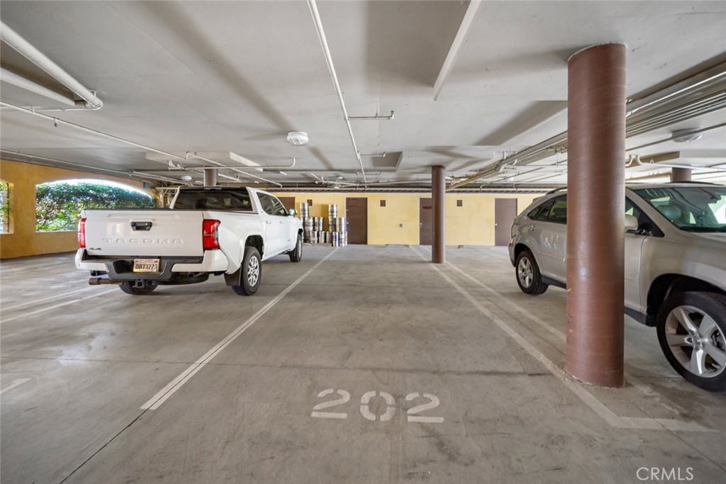 160 Hinds Avenue #202, Pismo Beach, CA 93449