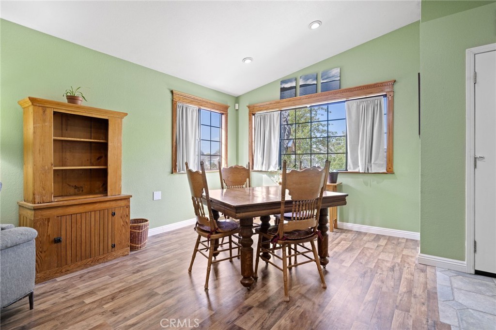 912 Wade Drive, Paso Robles, CA 93446