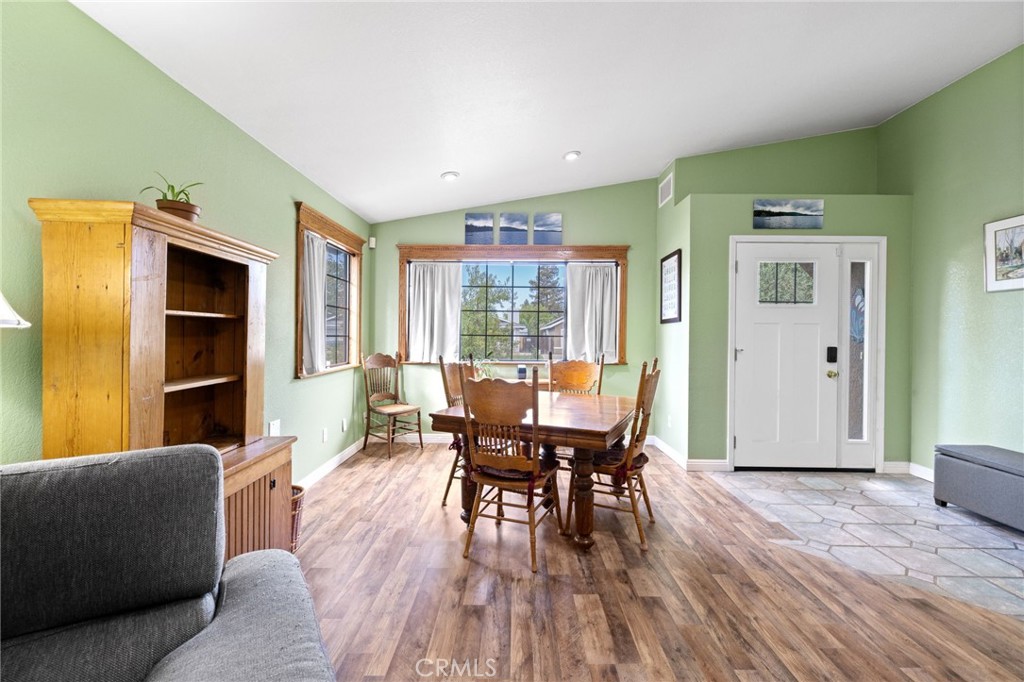 912 Wade Drive, Paso Robles, CA 93446