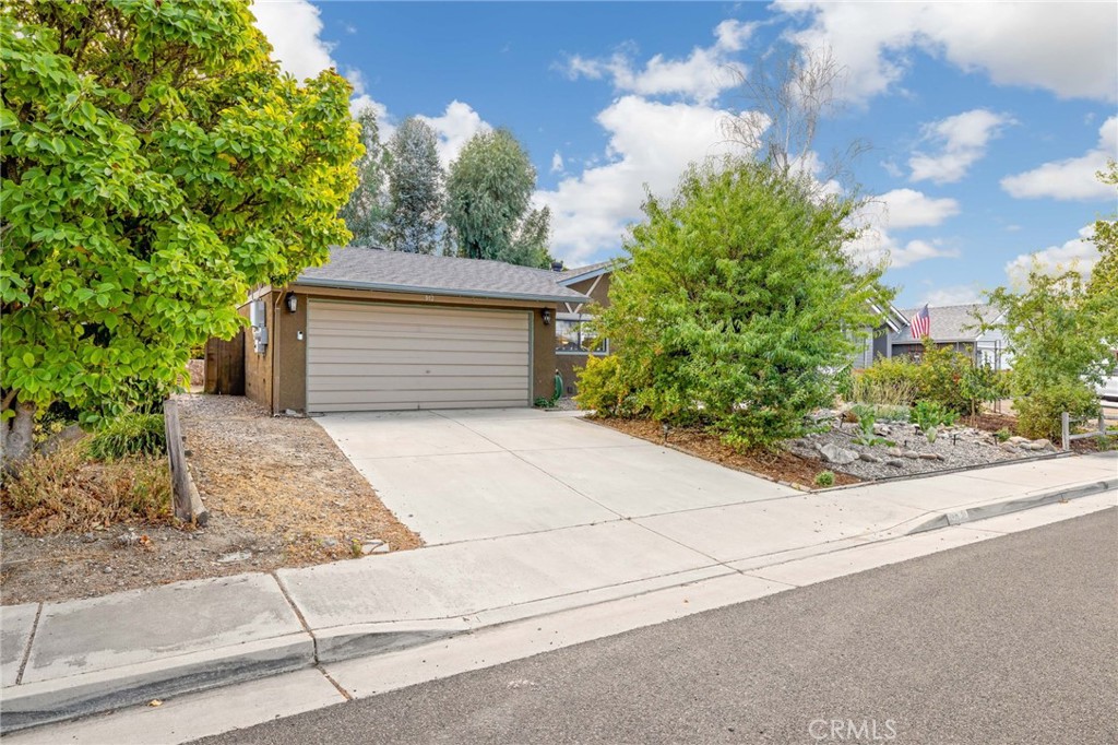 912 Wade Drive, Paso Robles, CA 93446