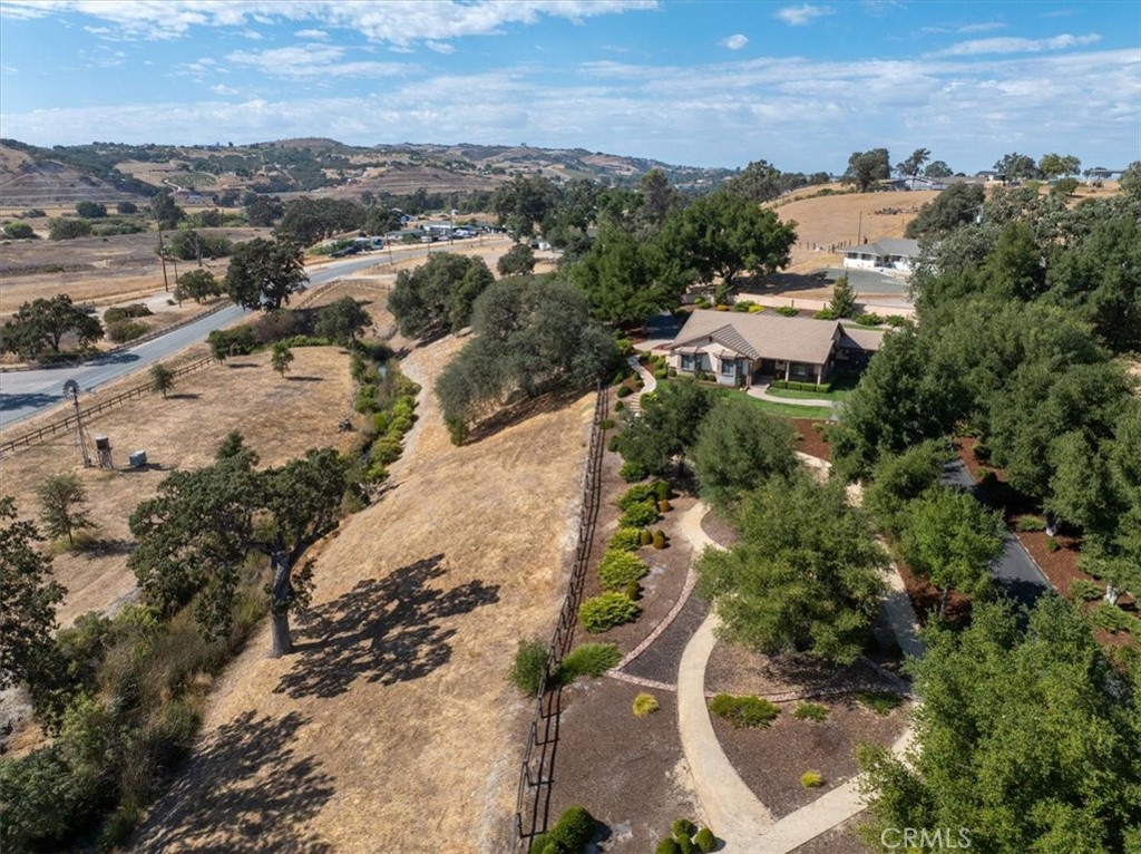 1010 Spanish Camp, Paso Robles, CA 93446