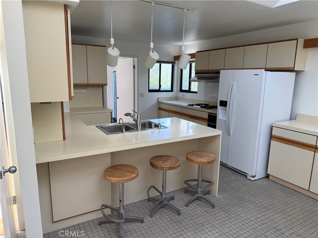 31 Hathway Ave, San Luis Obispo, CA 93405