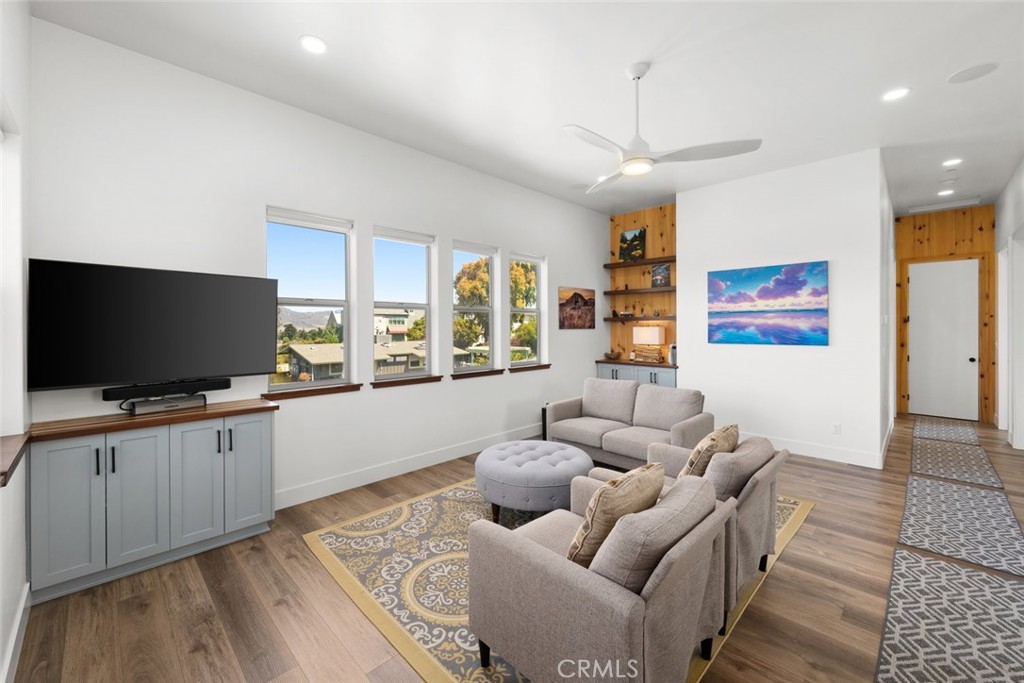 1301 Los Osos Valley Rd, Los Osos, CA 93402