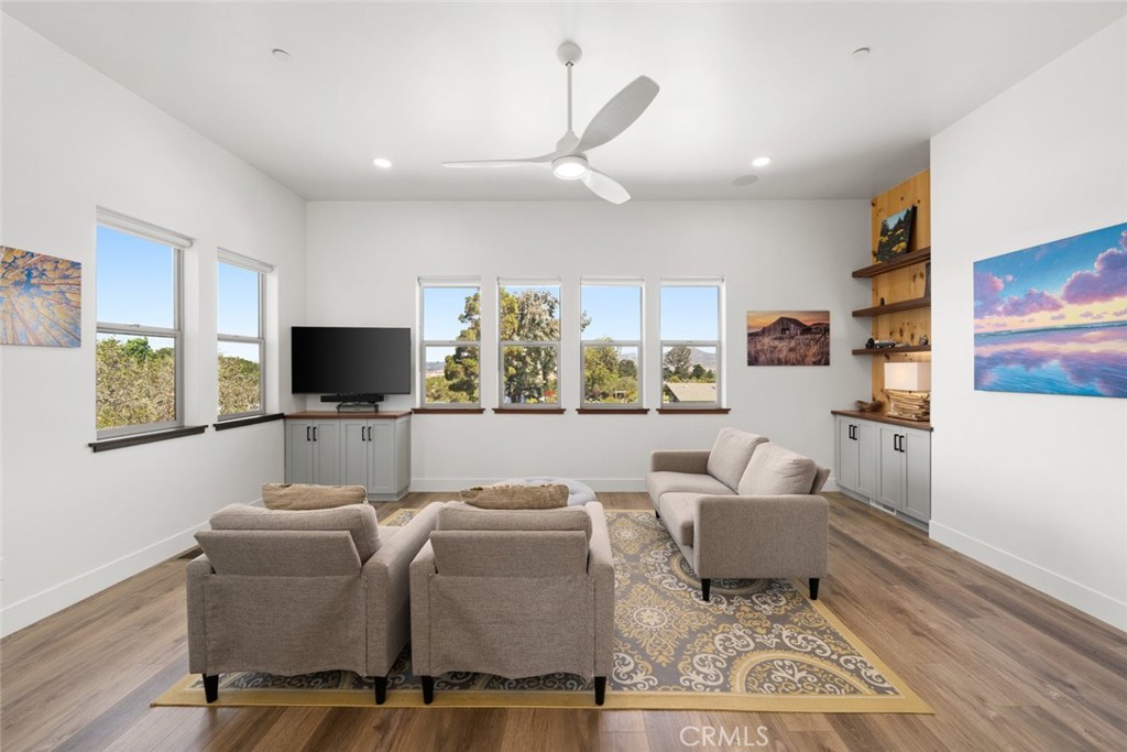 1301 Los Osos Valley Rd, Los Osos, CA 93402