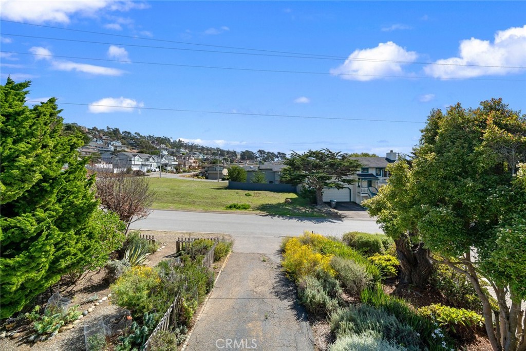 379 Harvey Street, Cambria, CA 93428