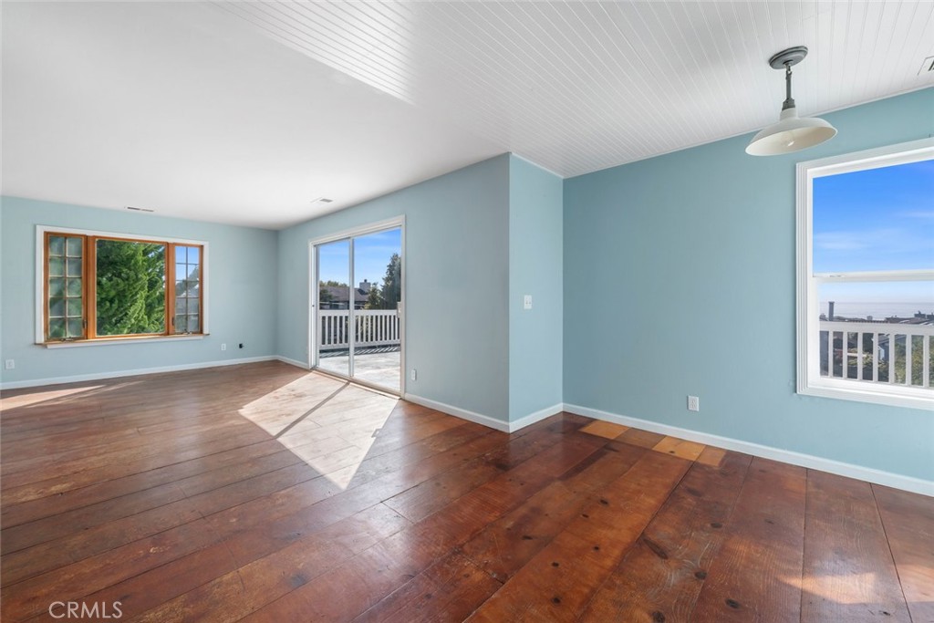 379 Harvey Street, Cambria, CA 93428