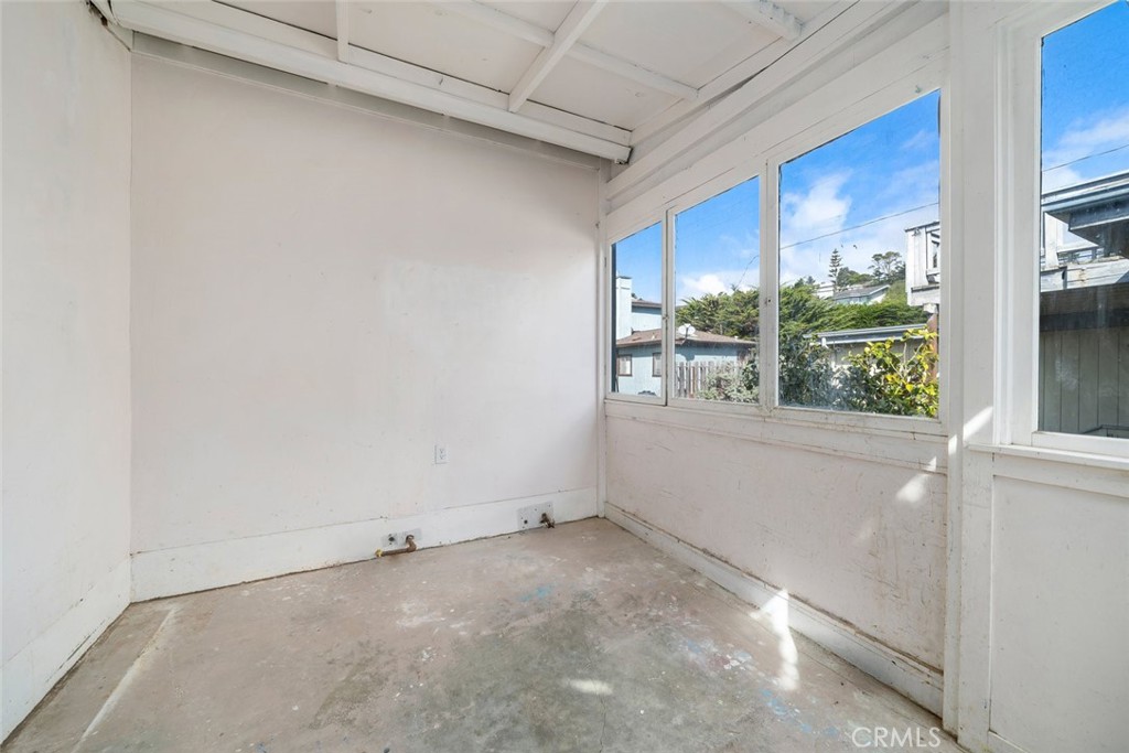 379 Harvey Street, Cambria, CA 93428