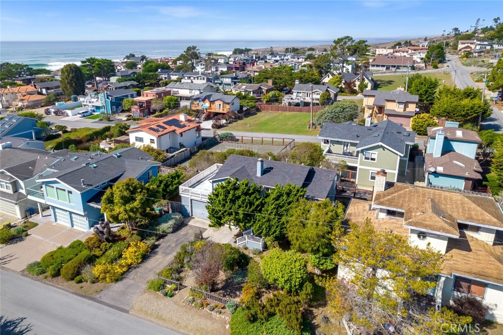 379 Harvey Street, Cambria, CA 93428