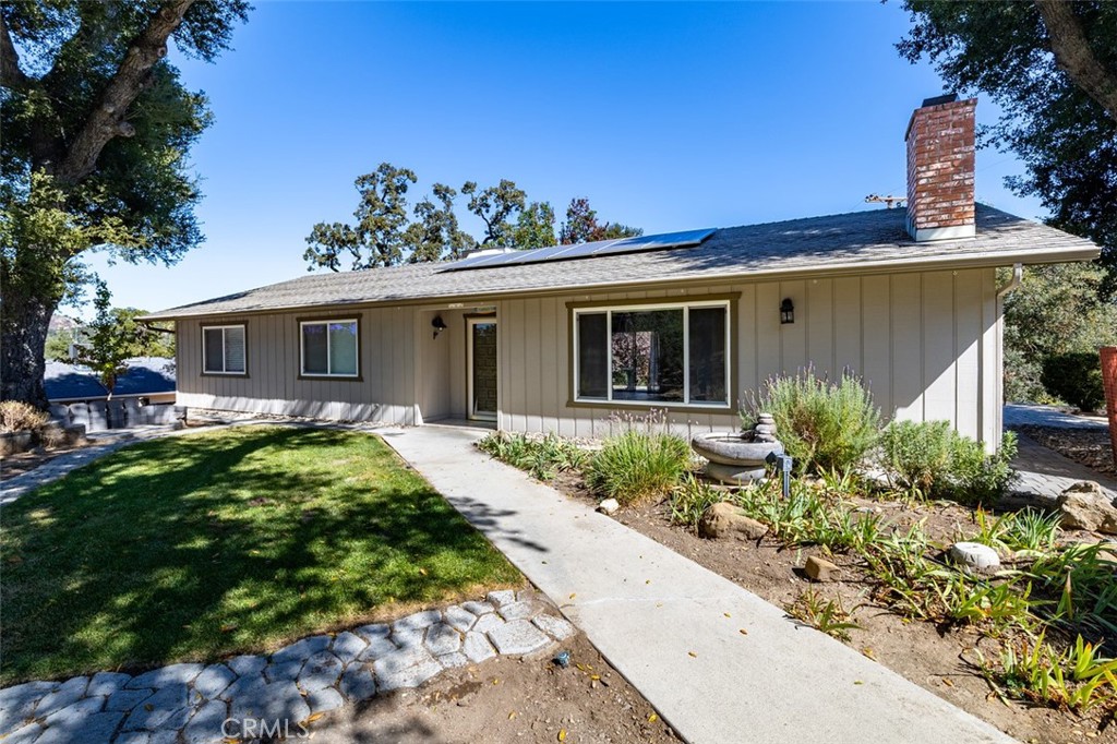 8070 Coromar Ave, Atascadero, CA 93422