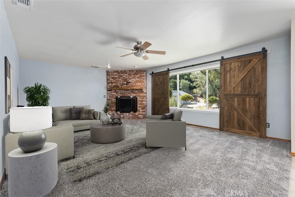 8070 Coromar Ave, Atascadero, CA 93422