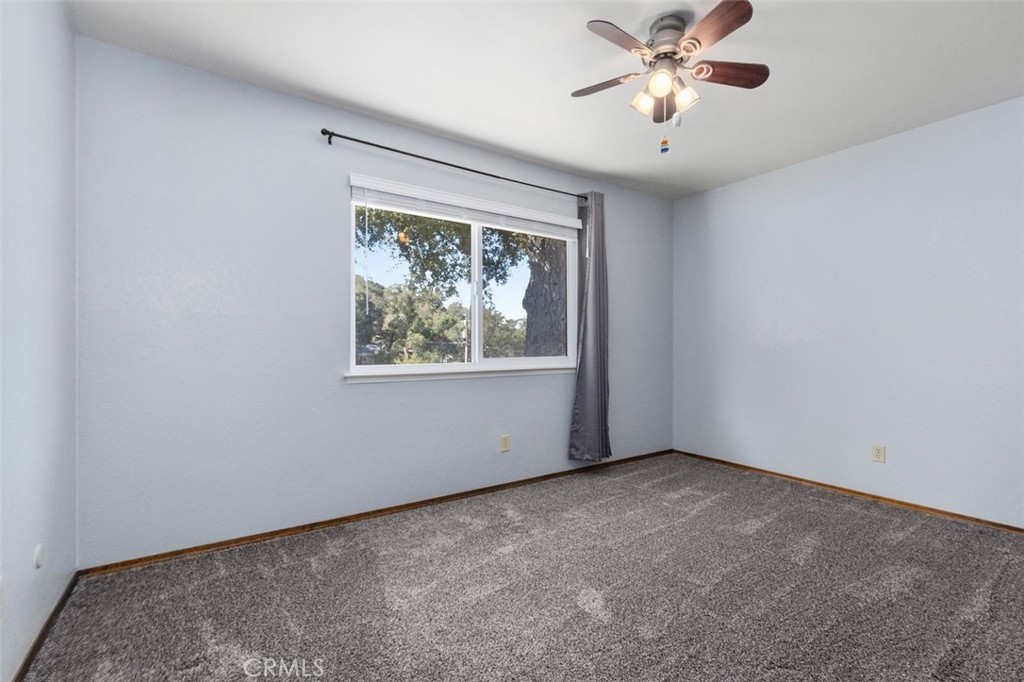 8070 Coromar Ave, Atascadero, CA 93422