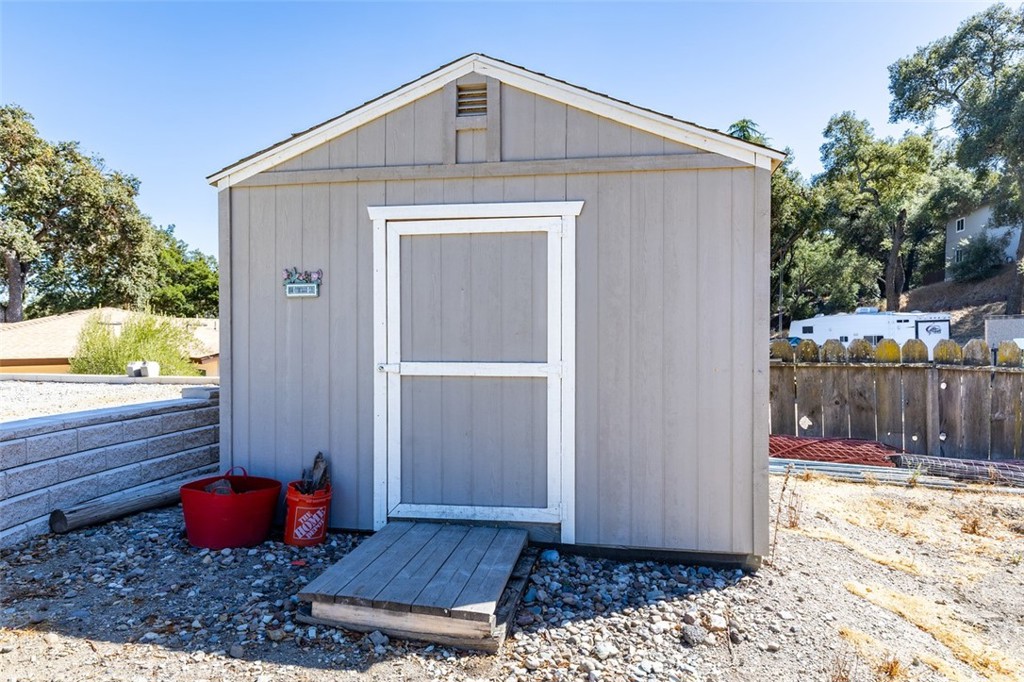 8070 Coromar Ave, Atascadero, CA 93422