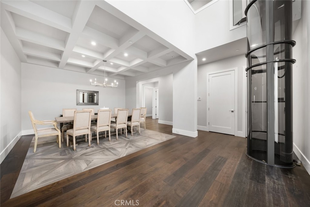 2207 San Luis Dr, San Luis Obispo, CA 93401