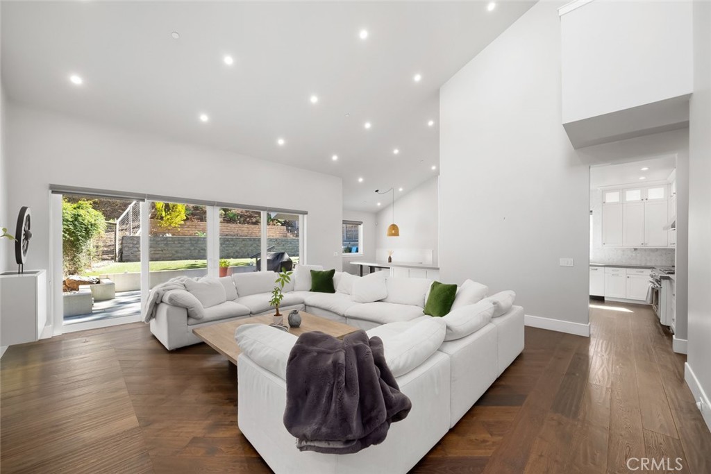 2207 San Luis Dr, San Luis Obispo, CA 93401