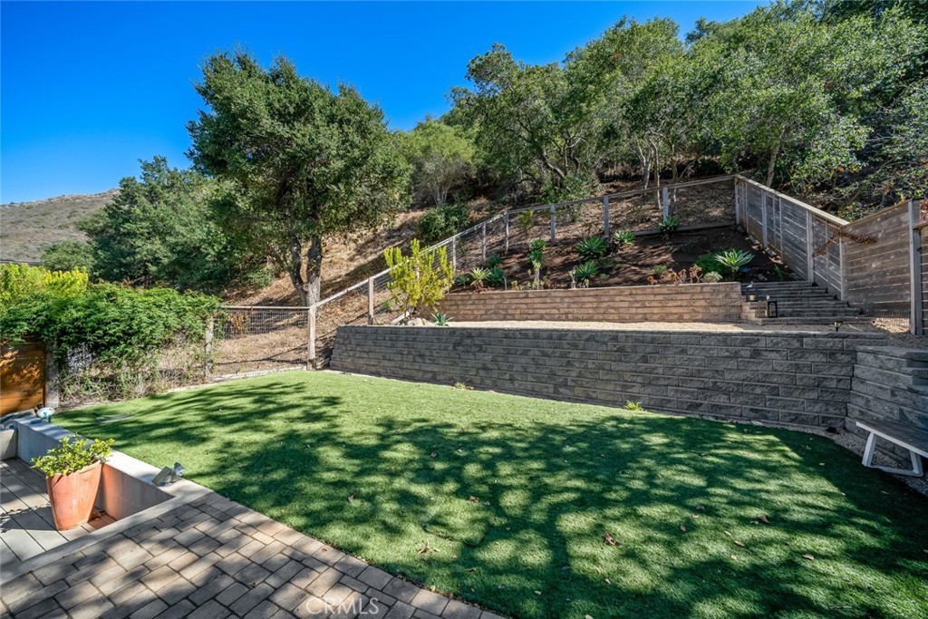 2207 San Luis Dr, San Luis Obispo, CA 93401