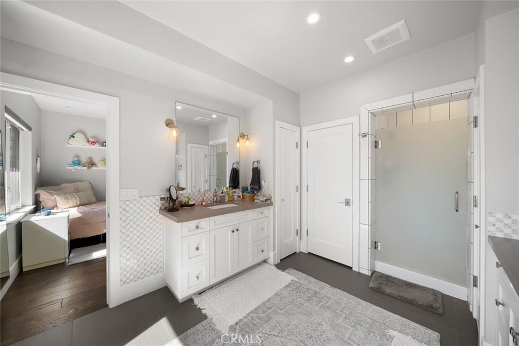 2207 San Luis Dr, San Luis Obispo, CA 93401