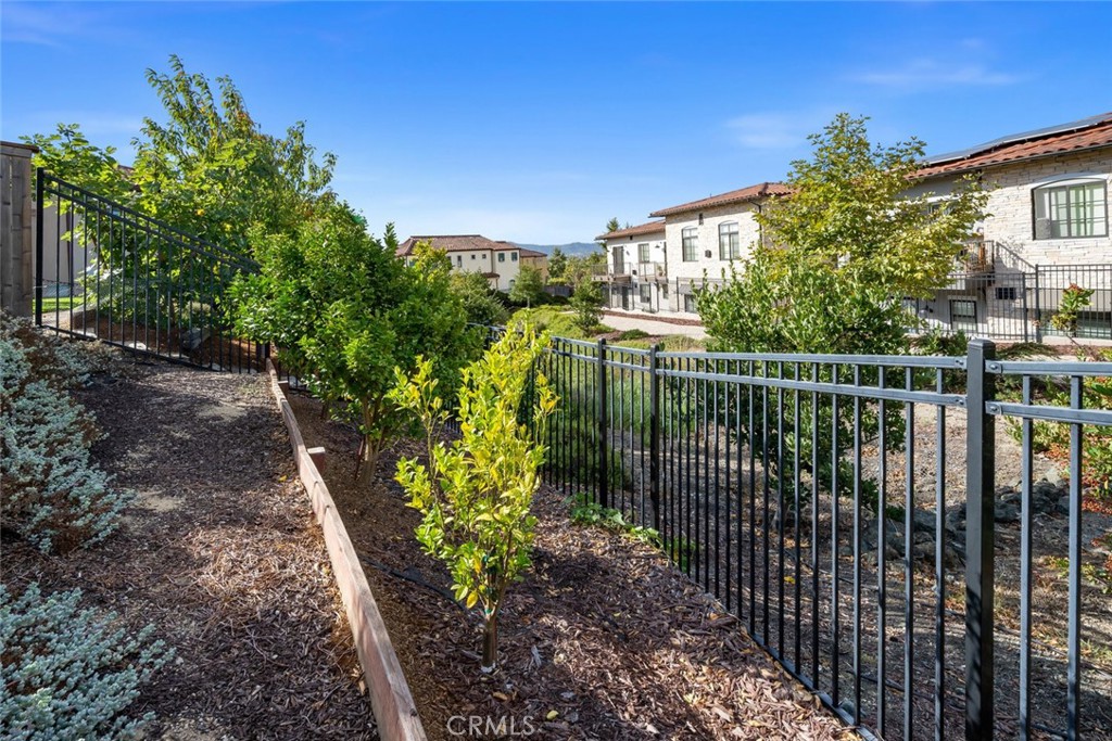 3072 Arezzo, San Luis Obispo, CA 93401
