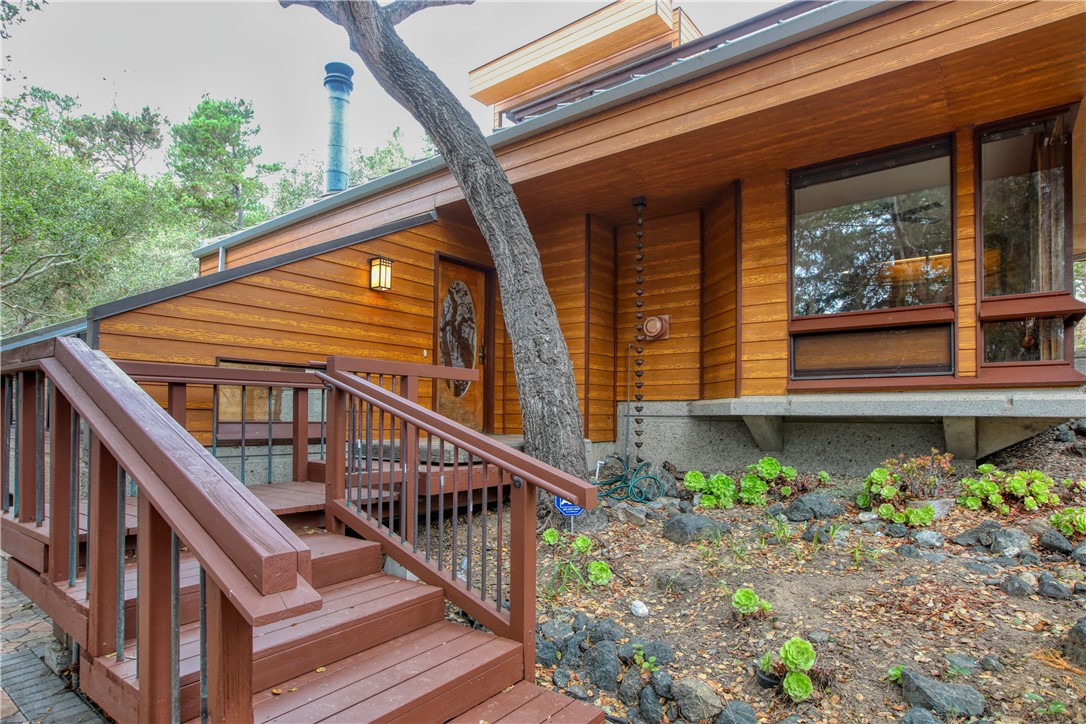 1021 Hillcrest, Cambria, CA 93428